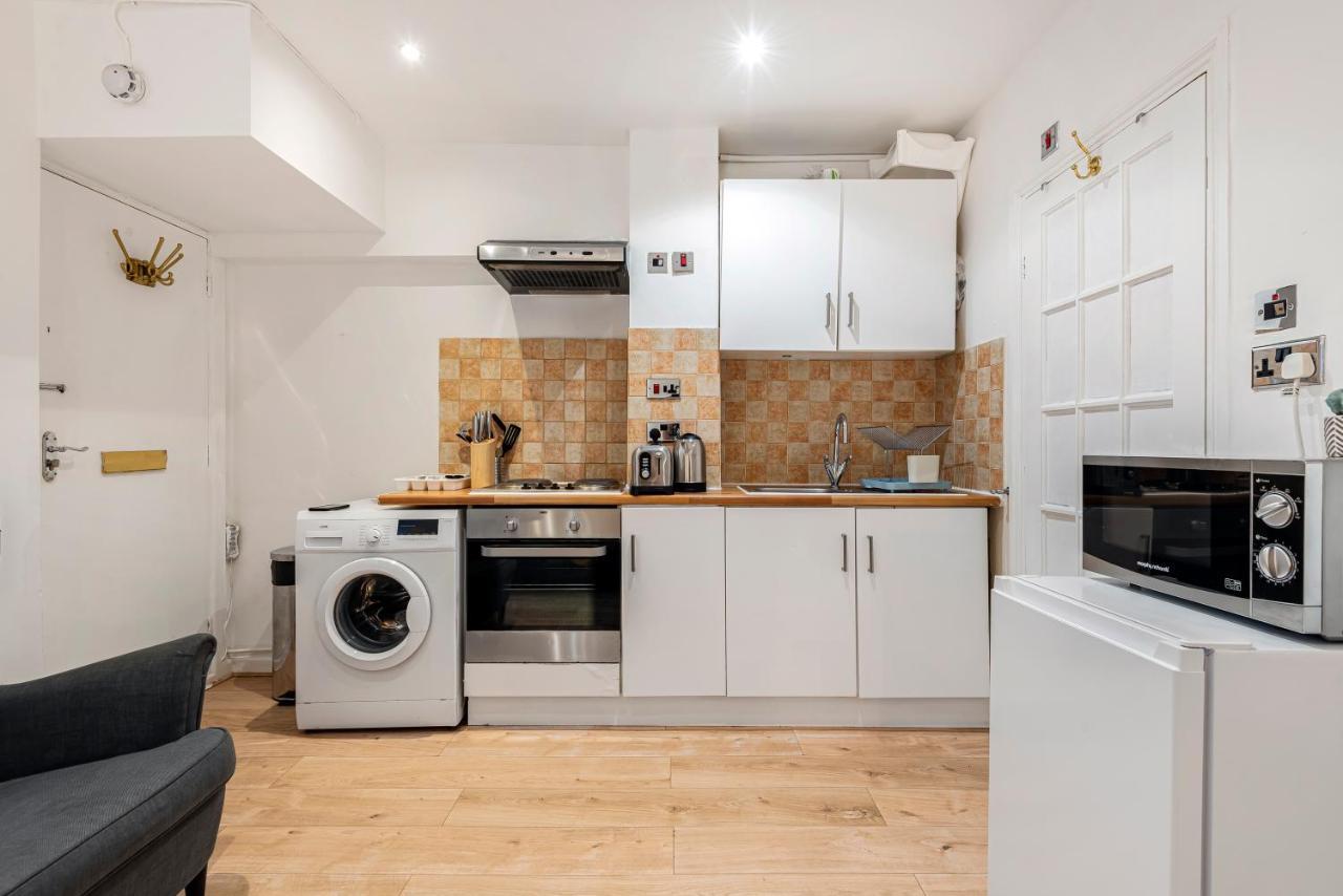 شقة Beautiful Hyde Park Studio Flat لندن المظهر الخارجي الصورة