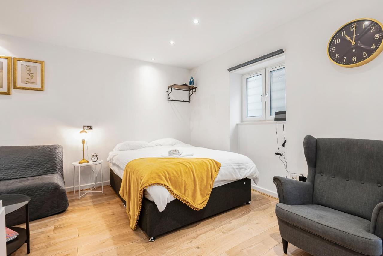 شقة Beautiful Hyde Park Studio Flat لندن المظهر الخارجي الصورة